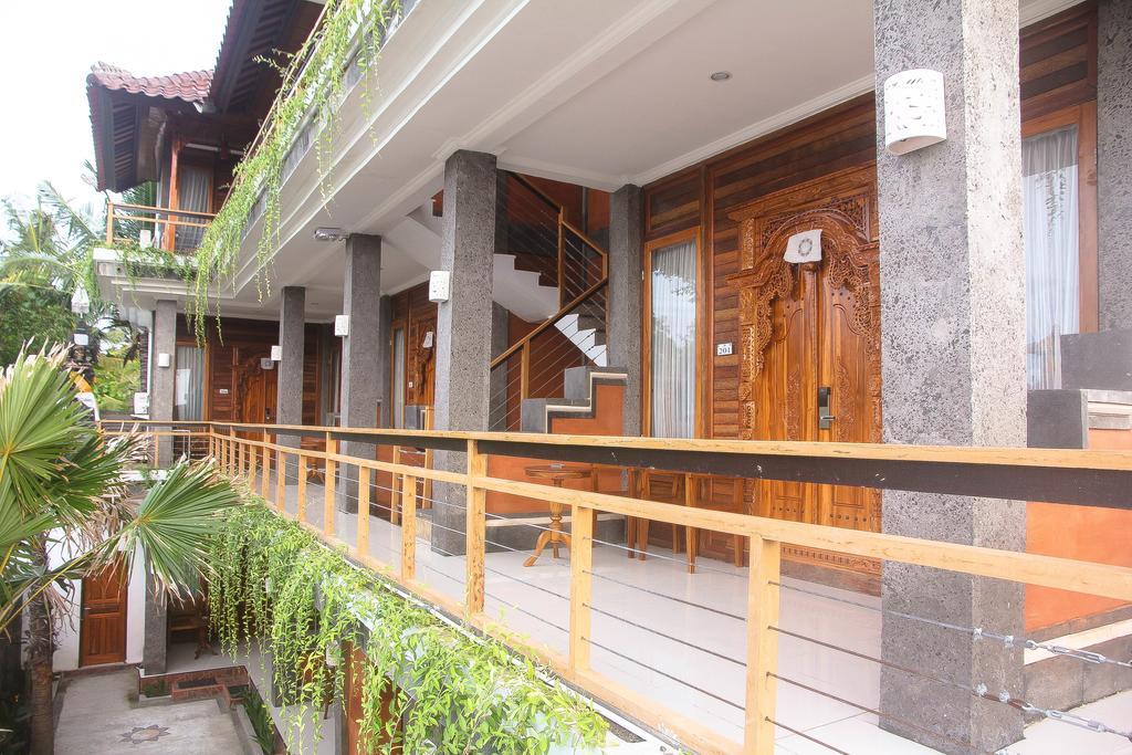 D'Camel Hotel Lembongan Exterior photo